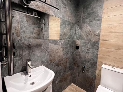 квартира по адресу Белая ул., 103