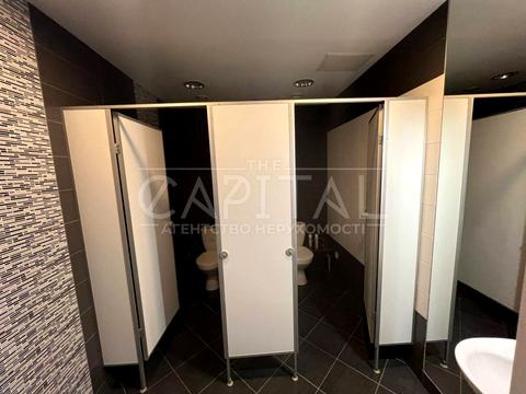 комерційна за адресою Київ, Столичне шосе, 103