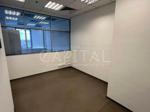 комерційна за адресою Київ, Столичне шосе, 103