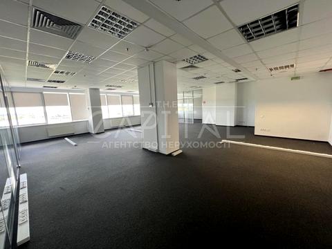 комерційна за адресою Київ, Столичне шосе, 103