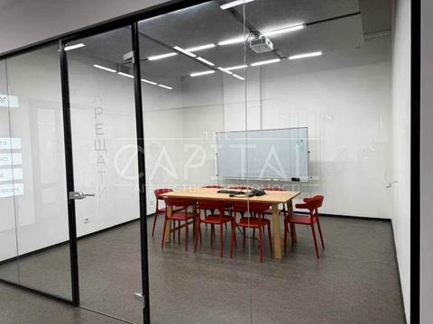 комерційна за адресою Сім'ї Прахових вул. (Гайдара), 27