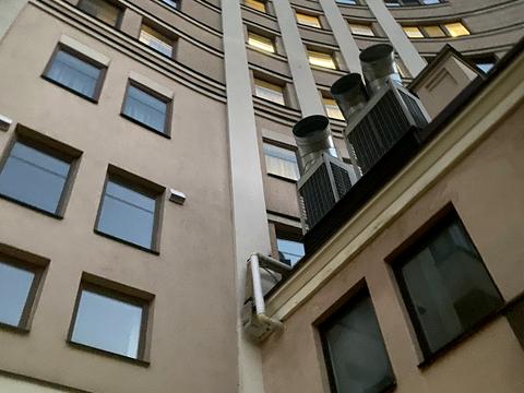 паркомісце за адресою Гетьмана Павла Скоропадського вул. (Льва Толстого), 35-39