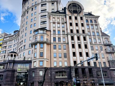 паркоместо по адресу Гетмана Павла Скоропадского ул. (Льва Толстого), 35-39