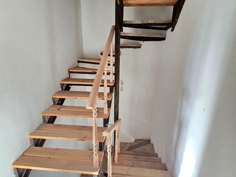 будинок за адресою Прорізна, 1