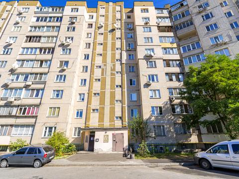 квартира за адресою Ревуцького вул., 34