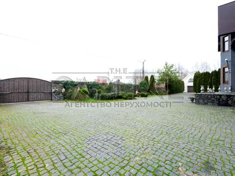 будинок за адресою Броварський