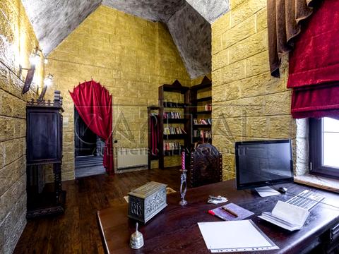 будинок за адресою Броварський