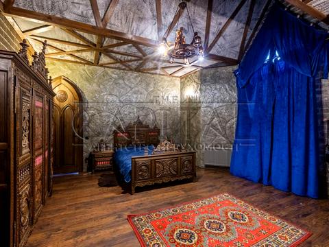 будинок за адресою Броварський