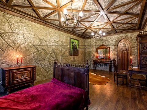 будинок за адресою Броварський