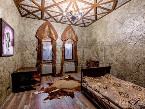 будинок за адресою Броварський