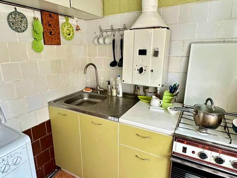 квартира за адресою Перемоги вул., 81-Б