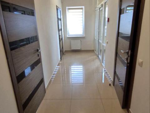 коммерческая по адресу Героїв Крут ул., 2б