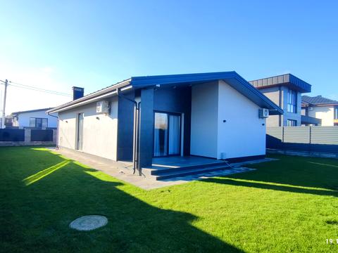 будинок за адресою Грушева вул.