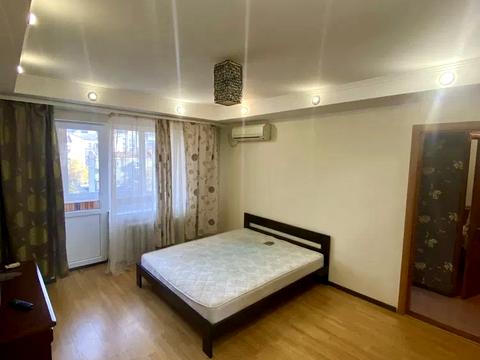 квартира по адресу Жилянская ул., 69-71