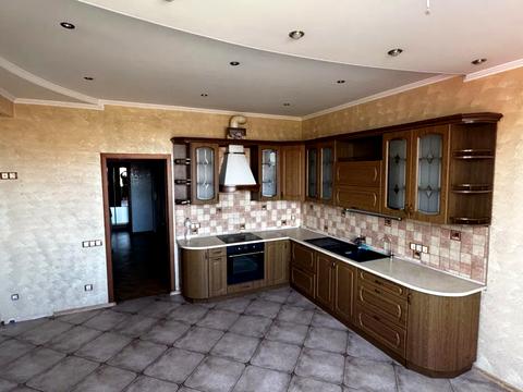 квартира за адресою Середньофонтанська вул., 19б