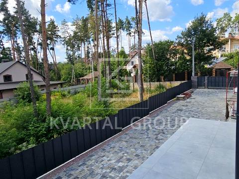 дом по адресу вул. Красовських