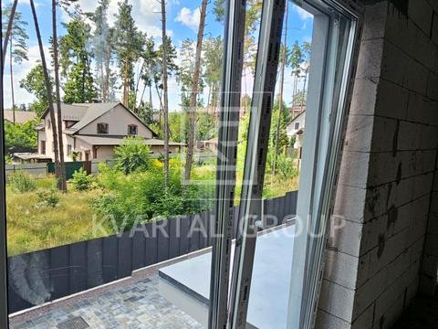 дом по адресу вул. Красовських