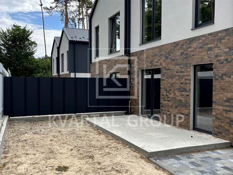 дом по адресу вул. Красовських