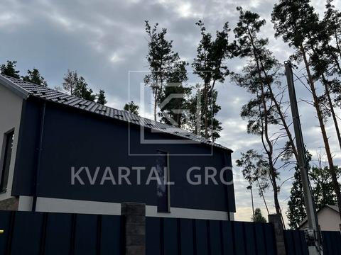 дом по адресу вул. Красовських