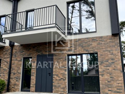 дом по адресу вул. Красовських