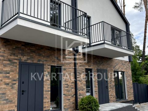 дом по адресу вул. Красовських