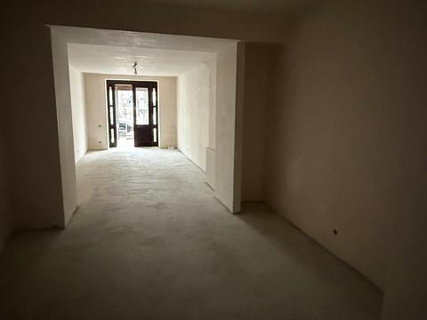 коммерческая по адресу Буніна, 35