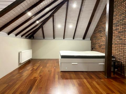 будинок за адресою с. Рославичі, Олександрівська, 6