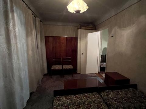 квартира за адресою Тролейбусна вул., 12