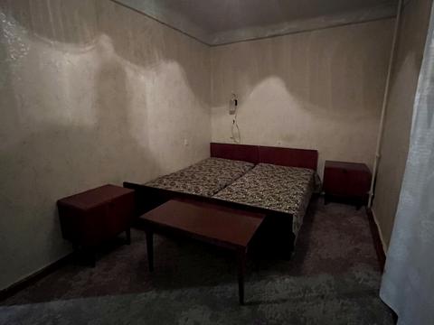 квартира за адресою Тролейбусна вул., 12