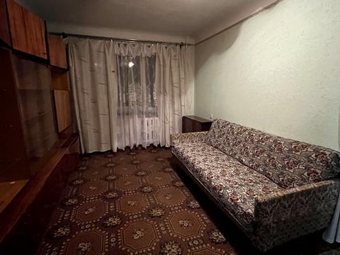 квартира за адресою Тролейбусна вул., 12