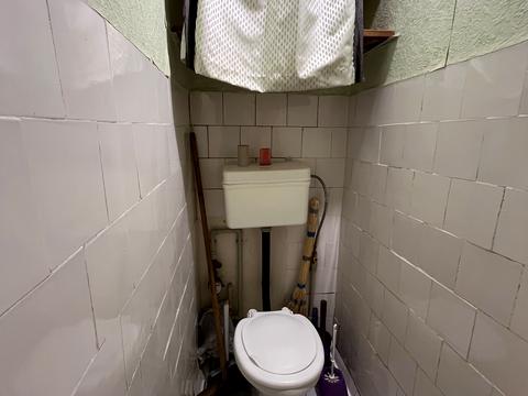 квартира за адресою Тролейбусна вул., 12