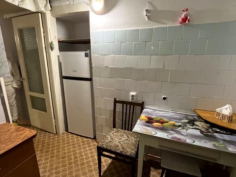 квартира за адресою Тролейбусна вул., 12