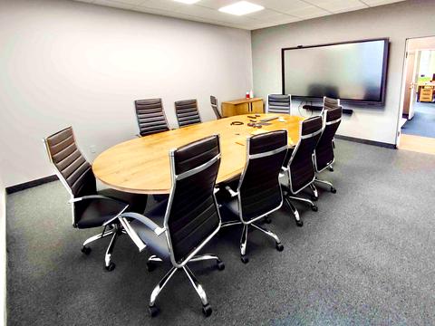 коммерческая по адресу Шелковичная ул., 42-44