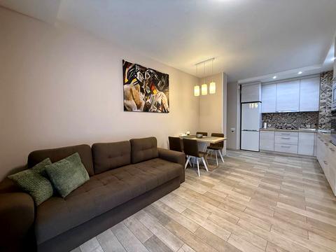 квартира за адресою В'ячеслава Чорновола просп. (), 16г