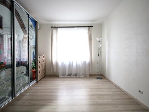 квартира за адресою Софії Русової вул., 3-В