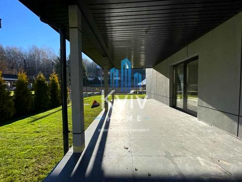 будинок за адресою с. Лісники, Родини Рубанів вул.