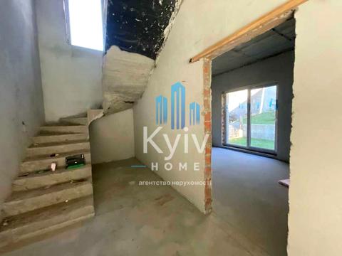 будинок за адресою с. Лісники, Родини Рубанів вул.