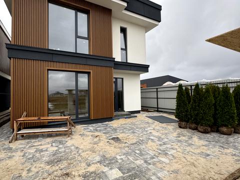 будинок за адресою Райдужна вул.