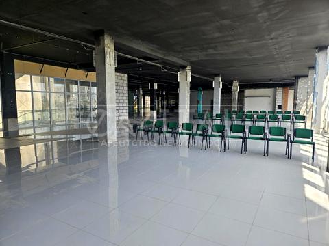 комерційна за адресою Борщагівська вул., 154