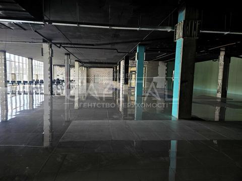 комерційна за адресою Борщагівська вул., 154