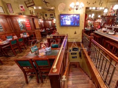 комерційна за адресою Саксаганського вул., 7