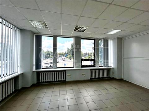 комерційна за адресою Митрополита Василя Липківського вул. (Урицького), 45