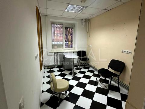 коммерческая по адресу Сергея Колоса ул. (Ленина), 11