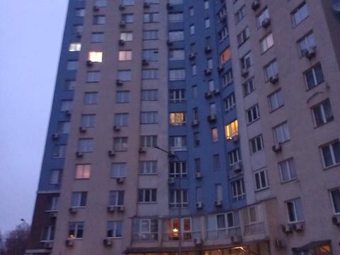 квартира за адресою Академіка Глушкова просп., 9-В