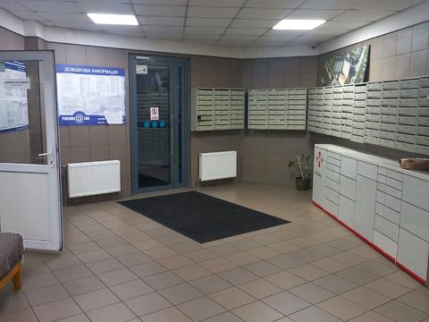 квартира за адресою Академіка Глушкова просп., 9-В