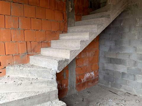 будинок за адресою с. Тарнівці, Горького