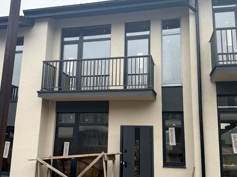 будинок за адресою Срібляста вул.