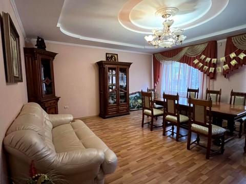 будинок за адресою Лозова вул.