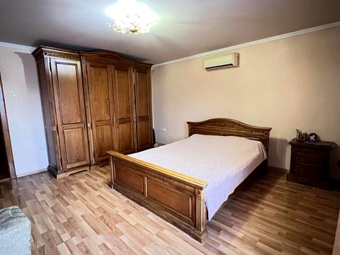 будинок за адресою Лозова вул.