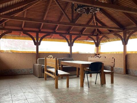 будинок за адресою Лозова вул.